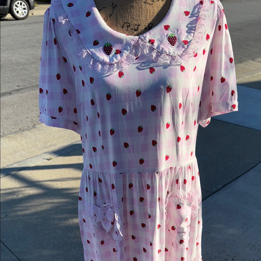 Charming Pink Polka Dot Dress - Picture 3 of 3